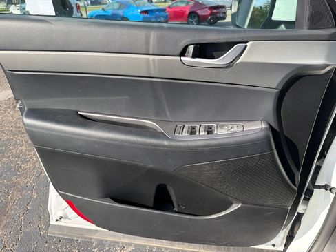 Used 2025 Hyundai Palisade SEL FWD image 33