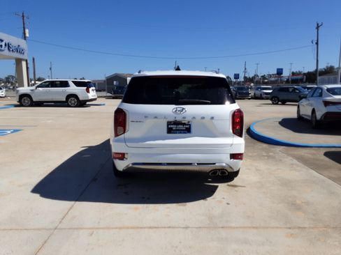 Used 2022 Hyundai Palisade Calligraphy image 6