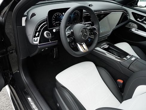 New 2026 Mercedes-Benz E 53 AMG e 4MATIC Sedan image 18