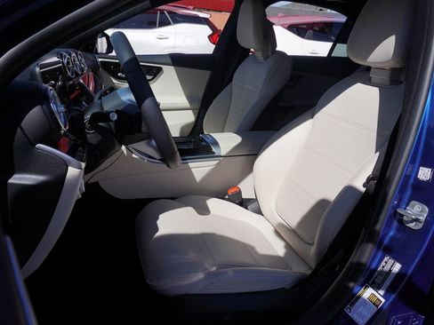 Used 2025 Mercedes-Benz C 300 Sedan image 14