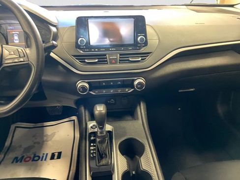 Certified 2023 Nissan Altima 2.5 S image 11