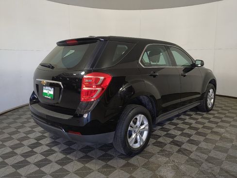 Used 2017 Chevrolet Equinox LS FWD image 10