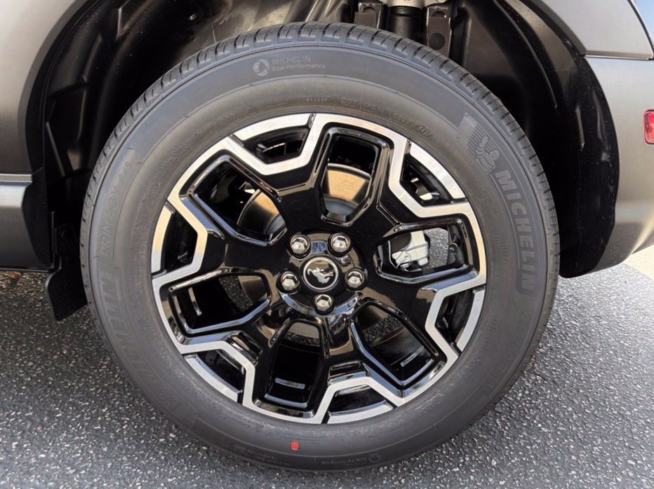 New 2026 Ford Bronco Sport Outer Banks w/ Outer Banks Tech Package+ AWD/4WD image 10