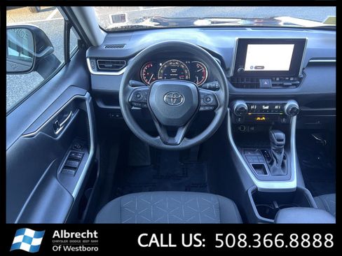 Used 2024 Toyota RAV4 XLE image 25