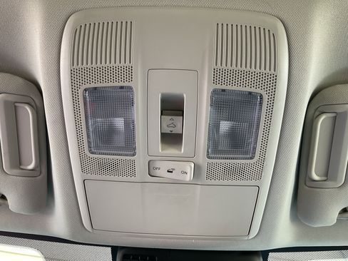 Used 2025 MAZDA CX-5 Carbon Edition image 30