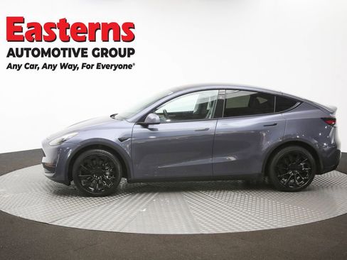 Used 2023 Tesla Model Y Long Range image 54