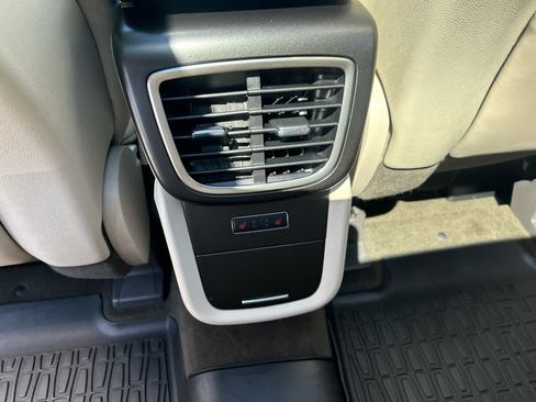 Used 2019 Lincoln Nautilus Reserve w/ Ultimate Package AWD/4WD image 22