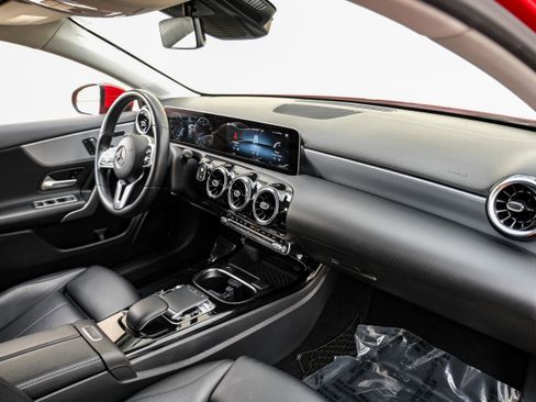Used 2019 Mercedes-Benz A 220 image 11