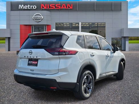 New 2026 Nissan Rogue SV image 3