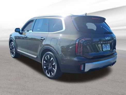Used 2023 Kia Telluride SX FWD image 3