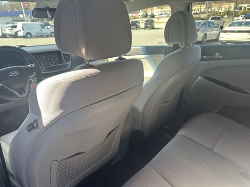 Used 2018 Hyundai Tucson SEL image 21