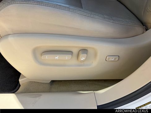 Used 2010 Lexus RX 350 2WD w/ Premium Pkg image 13