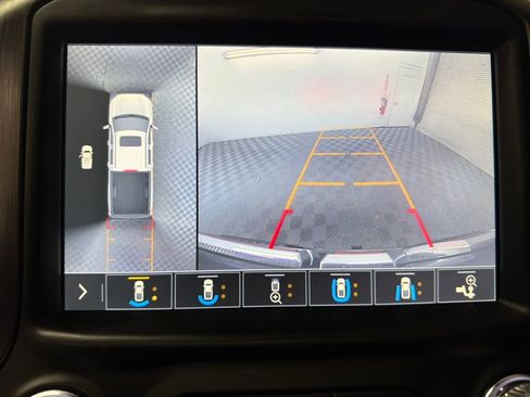 Used 2019 GMC Sierra 1500 AT4 w/ AT4 Premium Package image 25