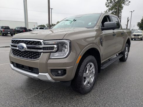 New 2025 Ford Ranger XLT w/ FX4 Off-Road Package image 8