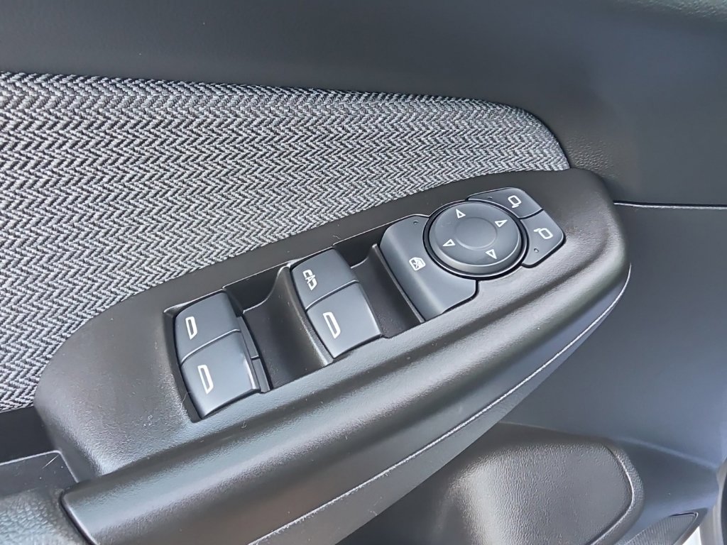 Used 2024 Chevrolet TrailBlazer LS FWD image 27