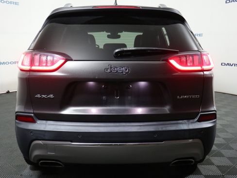 Used 2019 Jeep Cherokee Limited AWD/4WD image 7