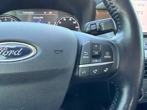 Used 2022 Ford Maverick Lariat w/ Equipment Group 500A Standard AWD/4WD image 21