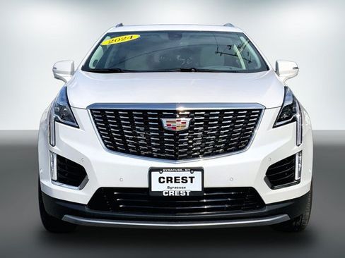 Used 2024 Cadillac XT5 Premium Luxury w/ Technology Package AWD/4WD image 2