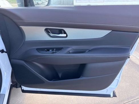 New 2026 Nissan Murano Platinum w/ Cargo Package AWD/4WD image 17