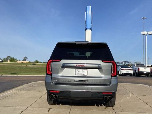 Used 2024 GMC Yukon Denali image 10