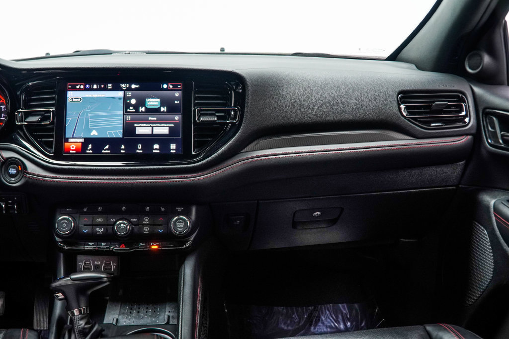 Used 2025 Dodge Durango R/T AWD/4WD image 21