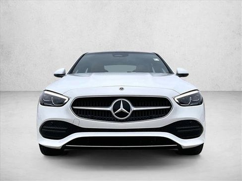Used 2025 Mercedes-Benz C 300 Sedan image 3