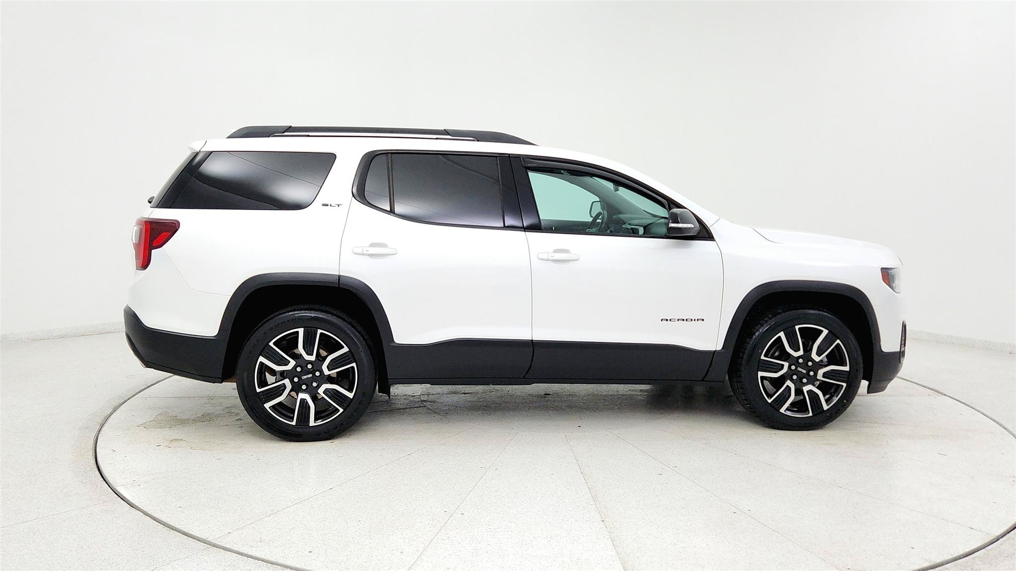Used 2021 GMC Acadia SLT w/ Elevation Edition FWD image 4