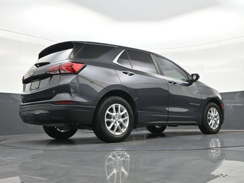 Used 2023 Chevrolet Equinox LT FWD image 27