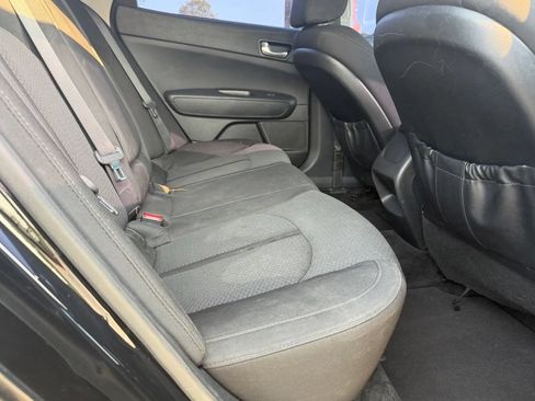 Used 2018 Kia Optima LX w/ Convenience Package FWD image 9