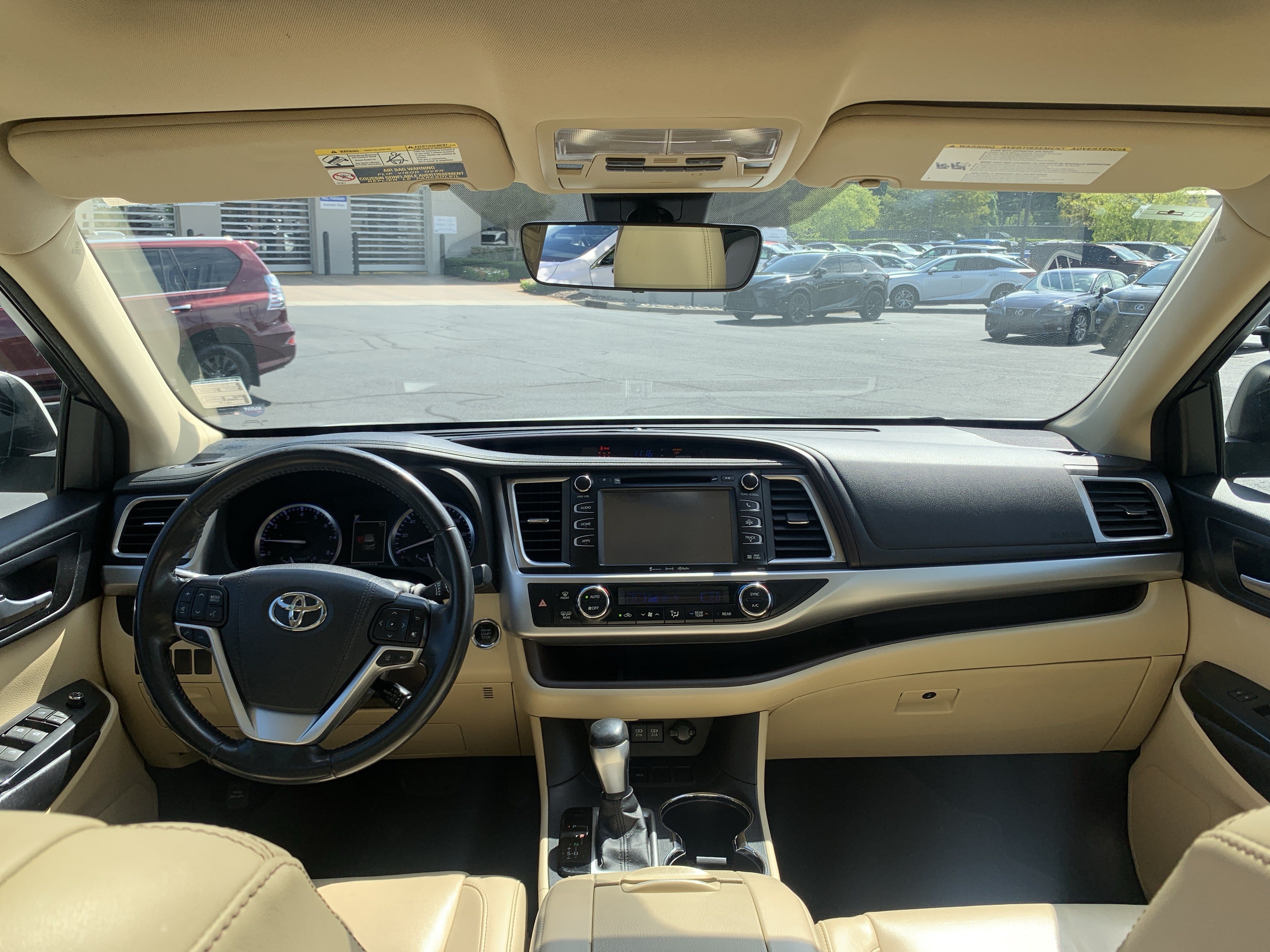 Used 2017 Toyota Highlander XLE FWD image 30