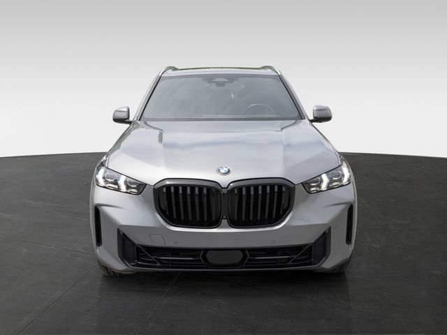 Used 2025 BMW X5 xDrive40i AWD/4WD image 13