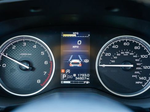Used 2023 Subaru Forester Premium AWD/4WD image 19