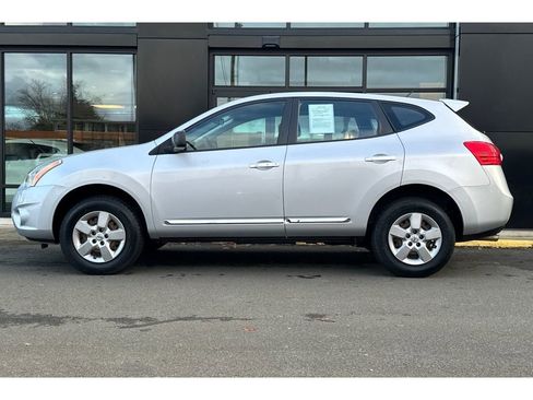 Used 2013 Nissan Rogue S image 9