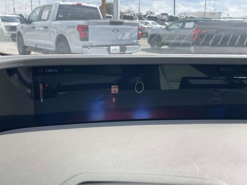 Used 2024 Lincoln Nautilus Reserve w/ Equipment Group 202A image 31