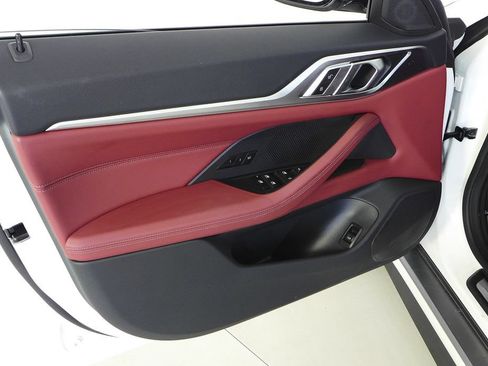 Used 2023 BMW i4 eDrive40 RWD image 11