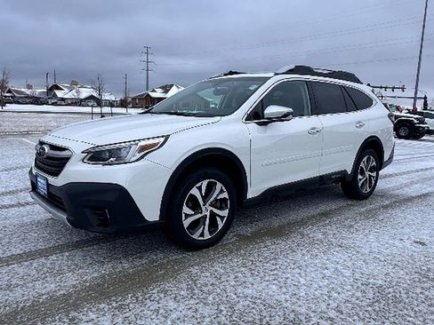 Used 2022 Subaru Outback Touring XT image 2