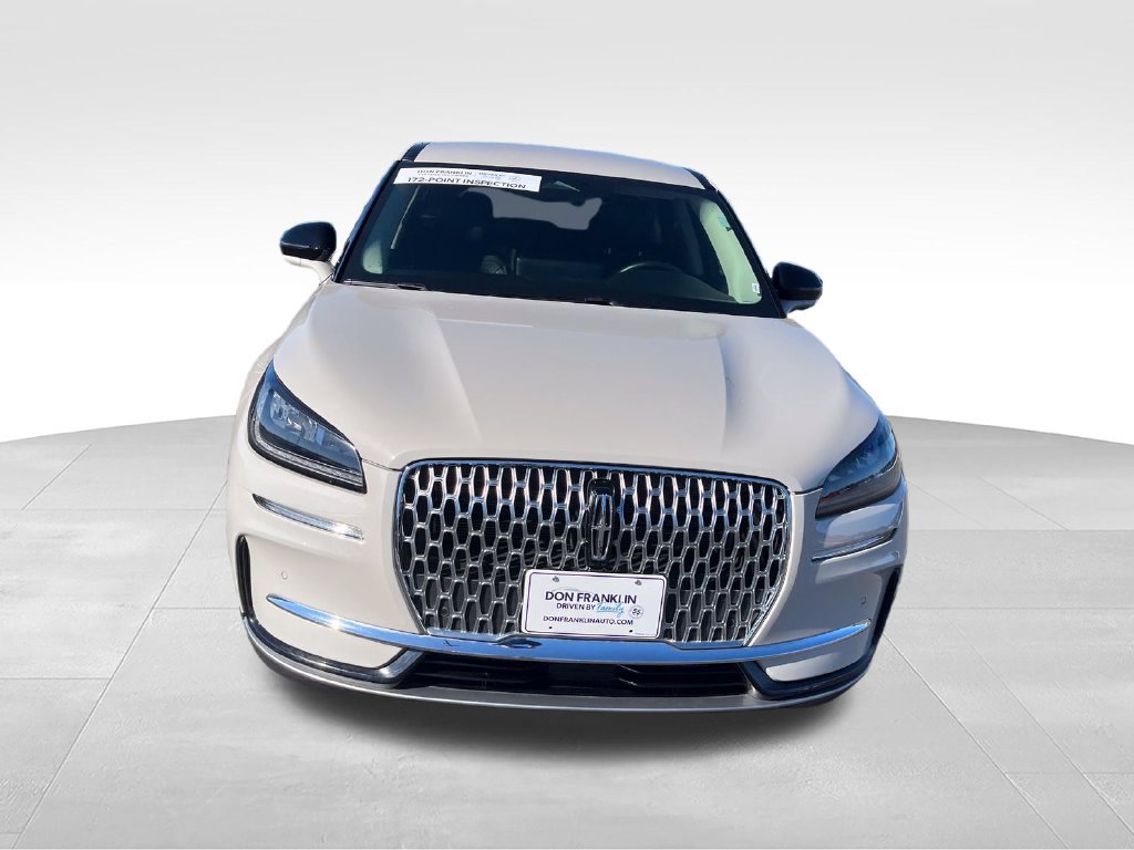 Used 2024 Lincoln Corsair AWD w/ Equipment Group 101A image 8
