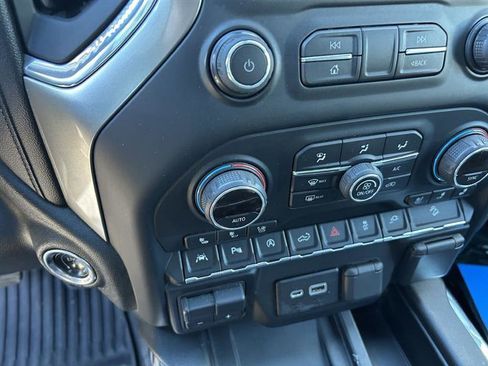 Used 2019 Chevrolet Silverado 1500 4x4 Crew Cab w/ LTZ Premium Package image 13