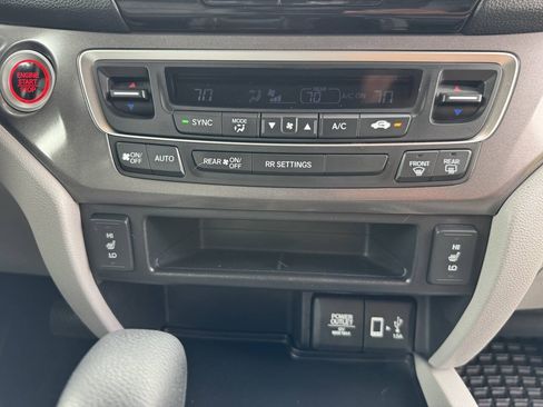 Used 2017 Honda Ridgeline RTL-T image 28