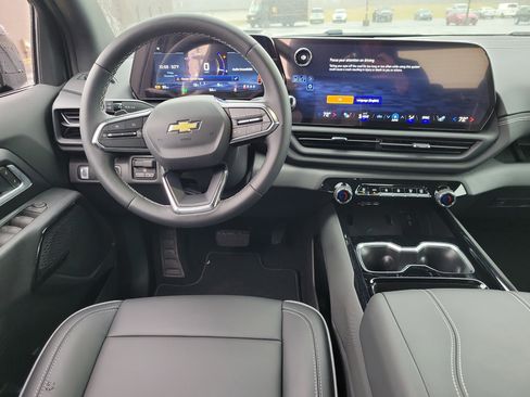 New 2026 Chevrolet Silverado EV LT image 10