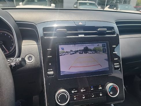 Used 2023 Hyundai Tucson SEL FWD image 8