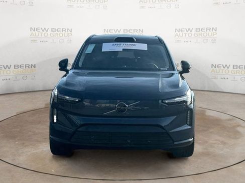 New 2025 Volvo EX90 Ultra image 8