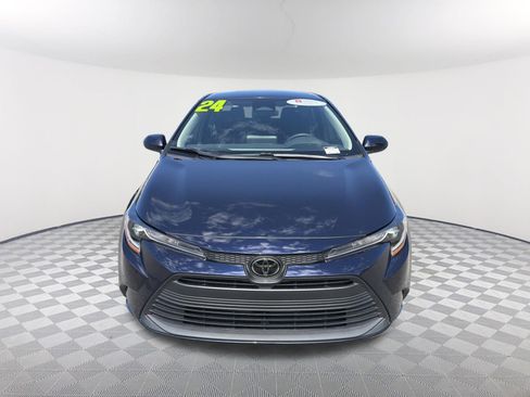Certified 2024 Toyota Corolla LE FWD image 2