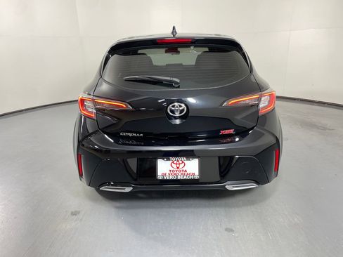 Used 2022 Toyota Corolla XSE image 5