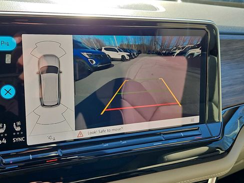 New 2026 Volkswagen Atlas SEL AWD/4WD image 16