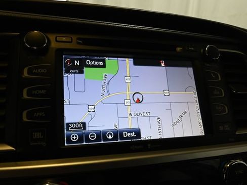 Used 2014 Toyota Highlander Limited AWD/4WD image 6