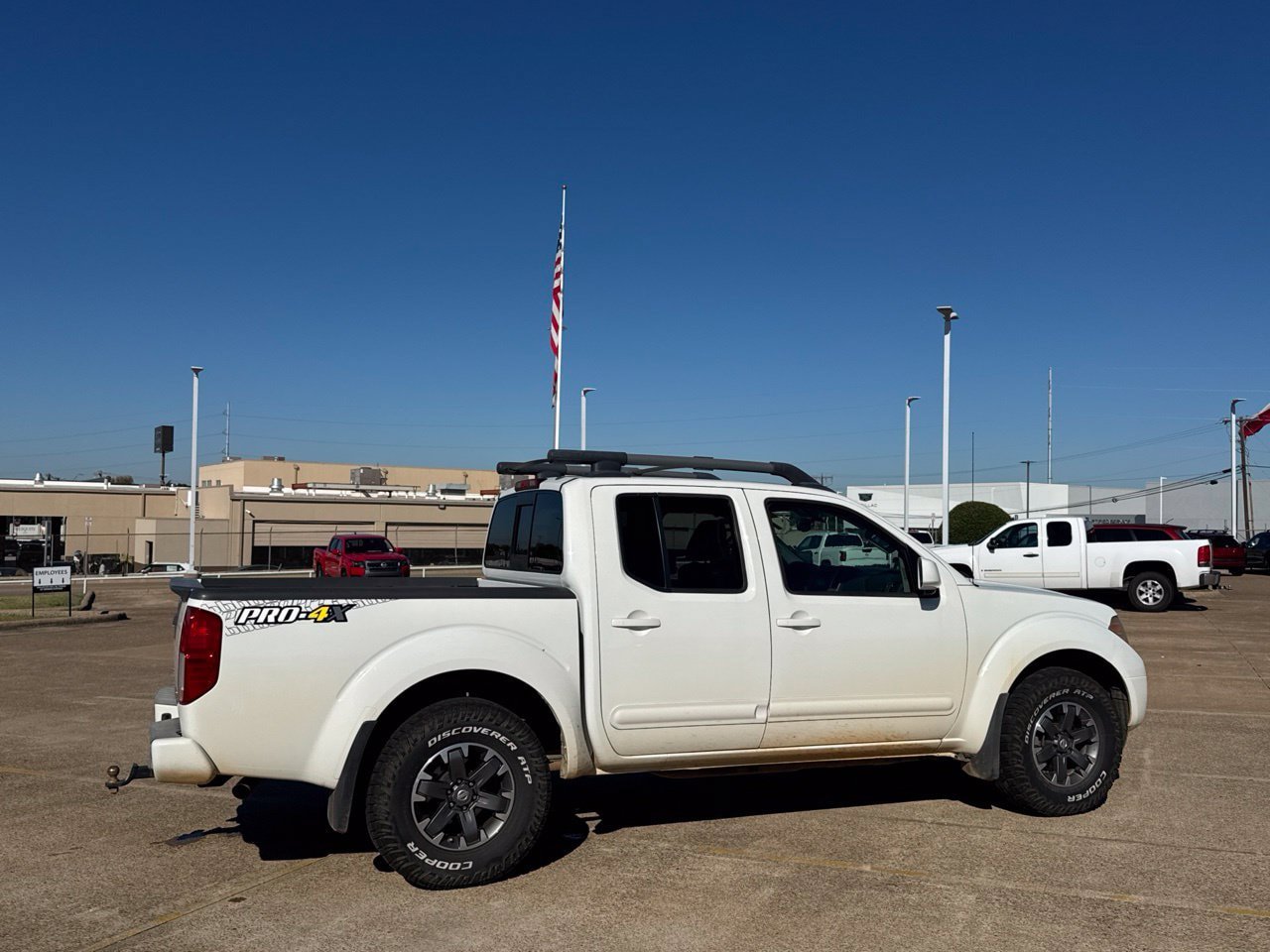 Used 2015 Nissan Frontier PRO-4X w/ Pro-4x Luxury Package AWD/4WD image 29
