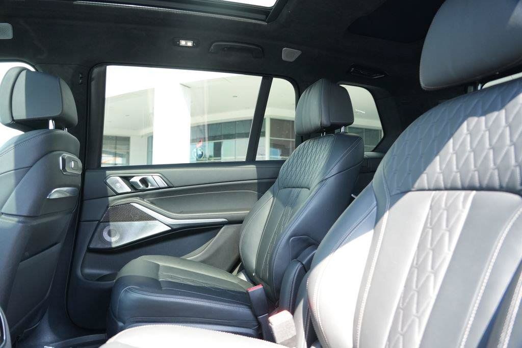 Used 2024 BMW X7 M60i w/ Executive Package AWD/4WD image 25
