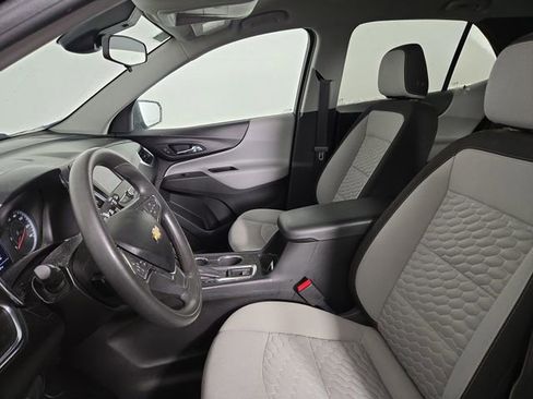 Used 2021 Chevrolet Equinox LS w/ LS Convenience Package image 13
