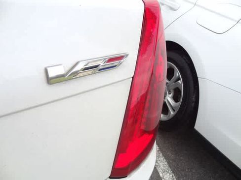Used 2017 Cadillac ATS V w/ Luxury Package RWD image 6